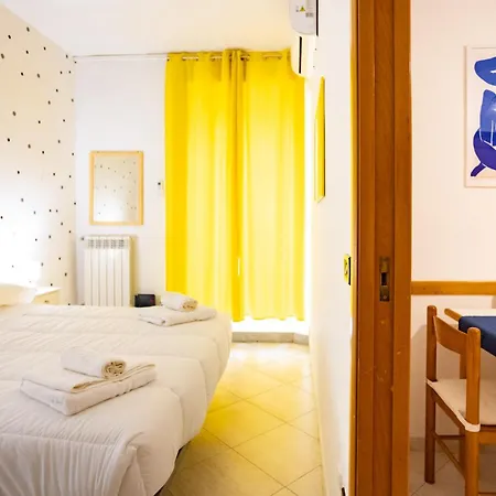 Apartment Via Mezzocannone 97