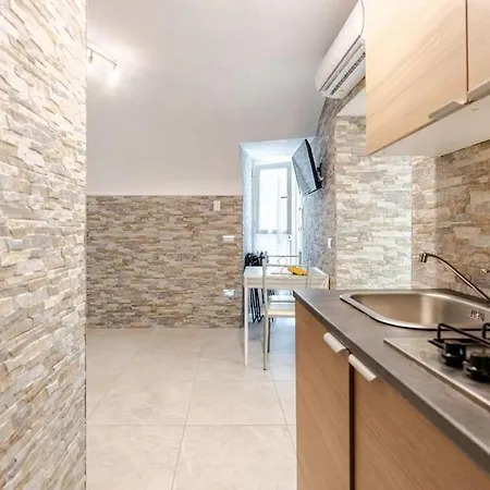 Noble Loft In Historical Building - 800m Subway Apartment *