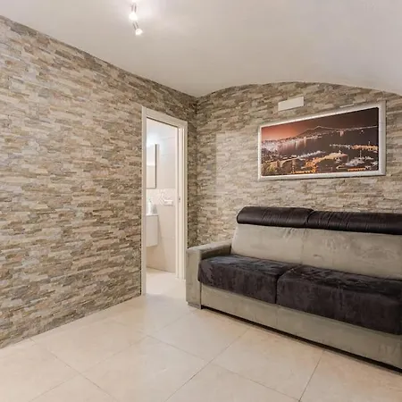 Apartment Noble Loft In Historical Building - 800m Subway *