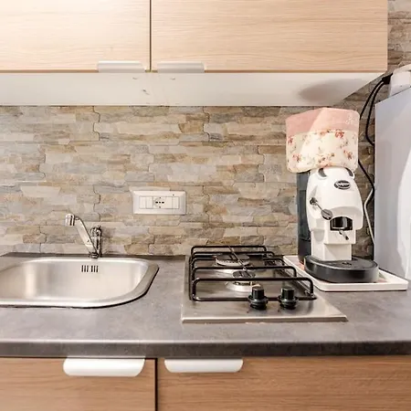 Apartment Noble Loft In Historical Building - 800m Subway Neapel