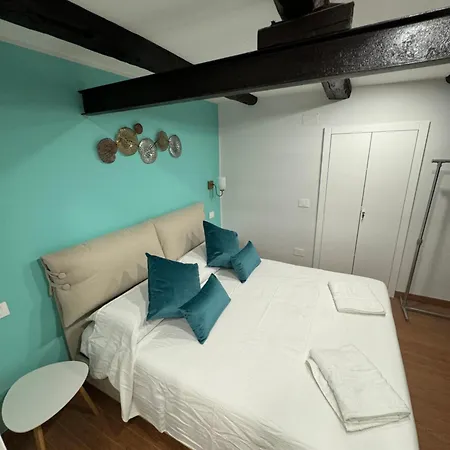 La Maison Toledo Guest house *