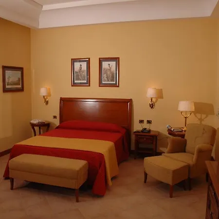 Le Cheminée Business Hotel Nápoles