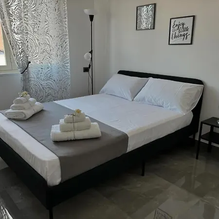 Apartment Louis Helen