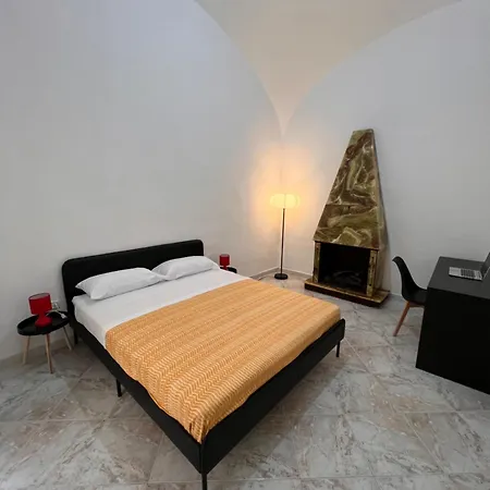 Correra 125 Naples