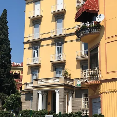 Vomero Apartment *