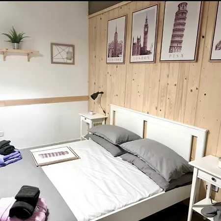 Monacos And Food Apartment *