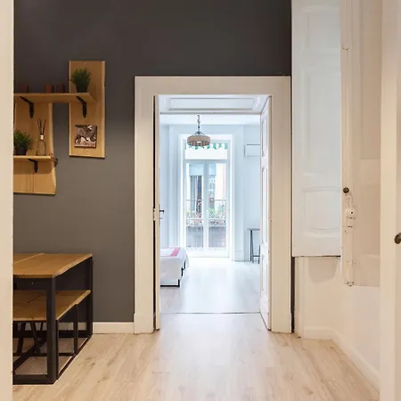 アパート J-appartment Toledo ナポリ