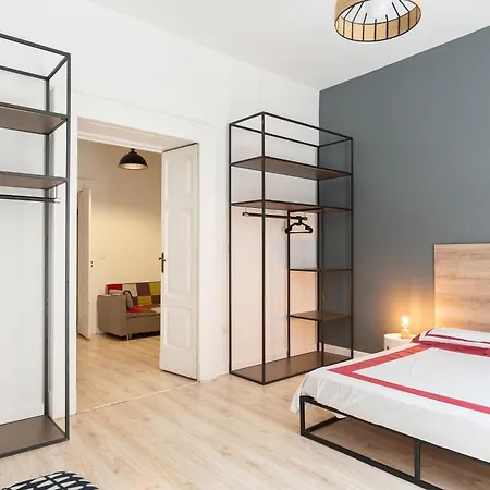 アパート J-appartment Toledo
