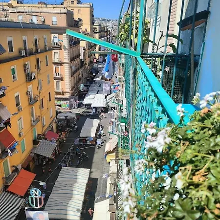 Madda's * Naples