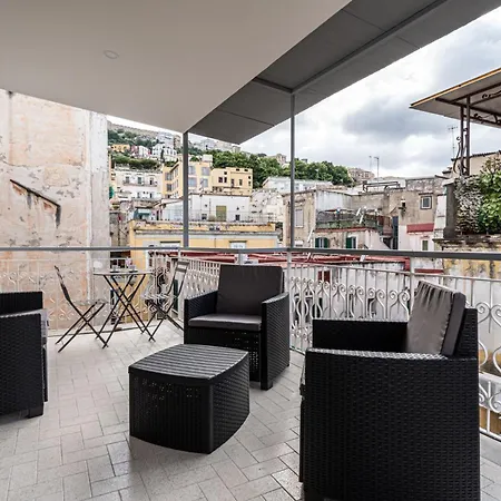 La Maison Di Tina Napoli