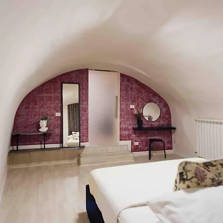 The Little House 6 - In The Heart Of Appartamento Napoli