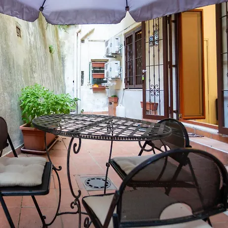 Sanseverino Apartment Naples