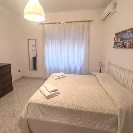 Apartment Family House Vomero Naples