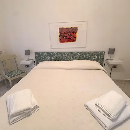Apartment Family House Vomero *