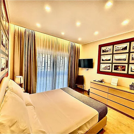 Mdc Luxury * Naples