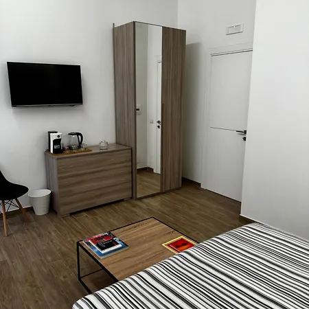 Terno Su Sanita Naples
