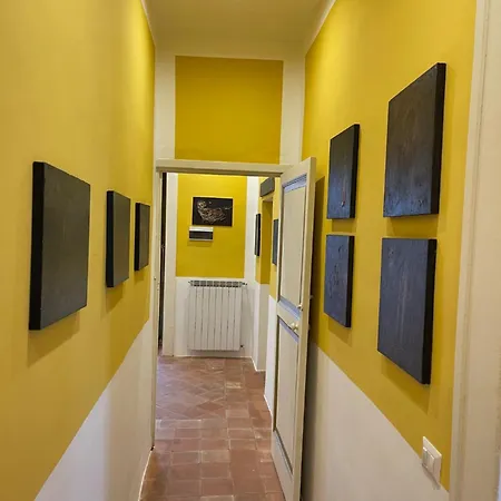 The Royal Gallery Loft In Xvi Century Palace - City Historical Center - Downtown Holiday home Naples