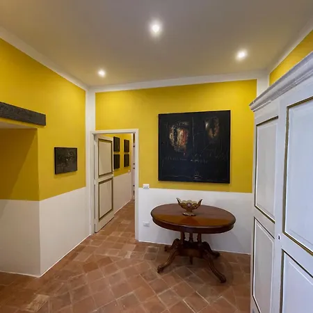 The Royal Gallery Loft In Xvi Century Palace - City Historical Center - Downtown * Naples