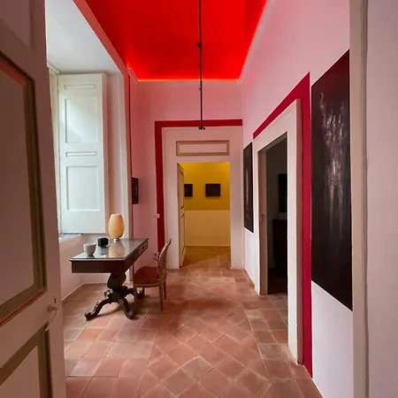 The Royal Gallery Loft In Xvi Century Palace - City Historical Center - Downtown *