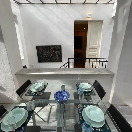 The Royal Gallery Loft In Xvi Century Palace - City Historical Center - Downtown * Naples