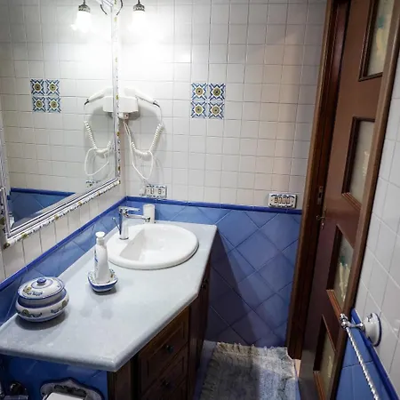 A Casa Di Marcello Apartment Naples
