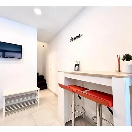 Holiday home La Casetta Su Spaccanapoli Naples