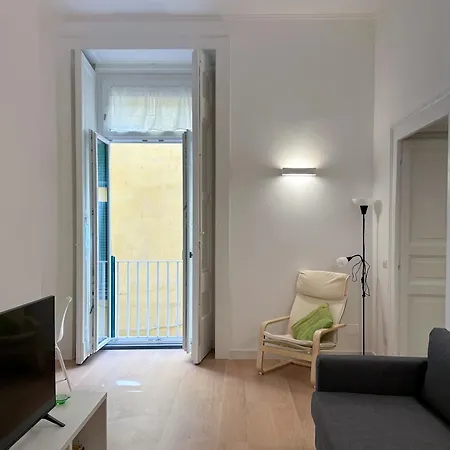 Tom Apartament Neapol