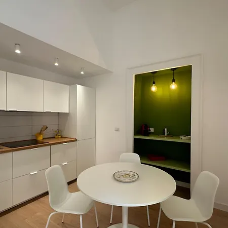 Apartament Tom Neapol