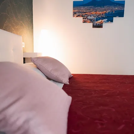Luxury Boutique Vesuvio * Naples
