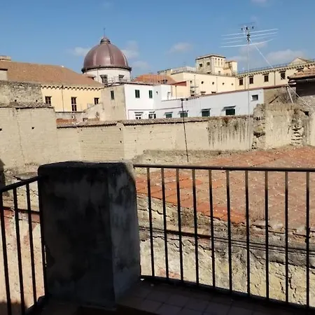 Guest house Historical Center Where To In Naples