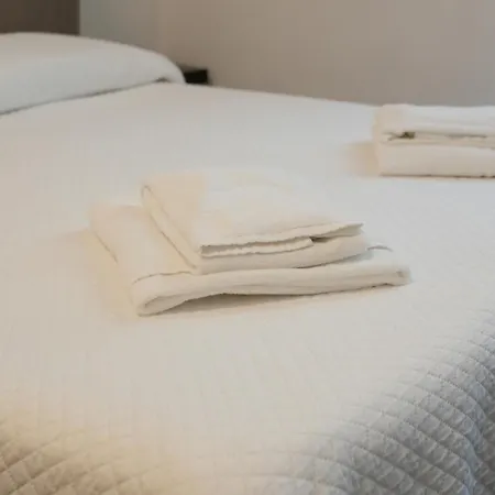 Luca Giordano 142 Bed & Breakfast Napoli