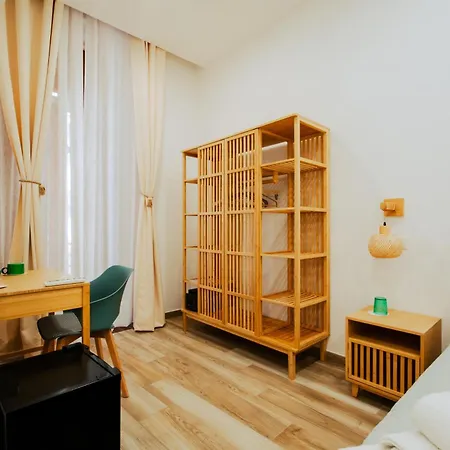 Lara's By I Borbone Guest house Naples
