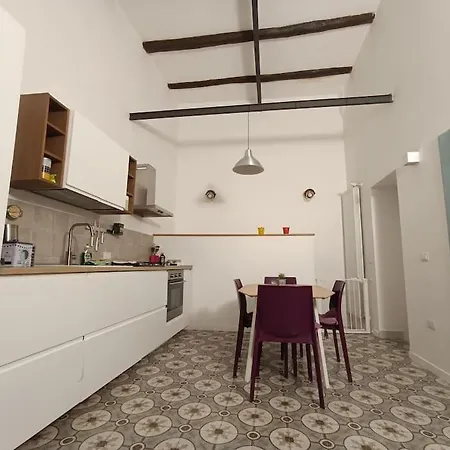 Apartment La Casa Al Centro Storico *