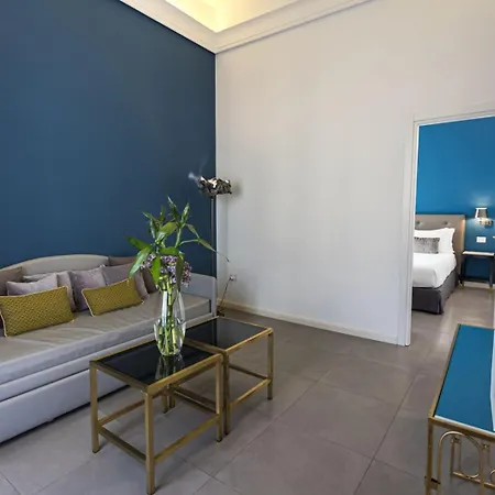 Boutique Metro 900 Hotel