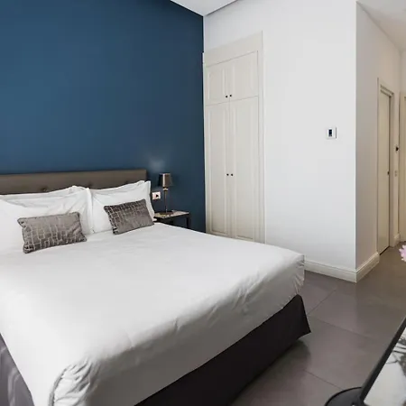 Hotel Boutique Metro 900