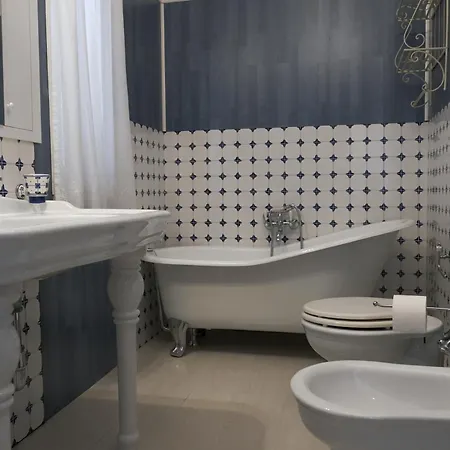 Apartment Maison Capodimonte *