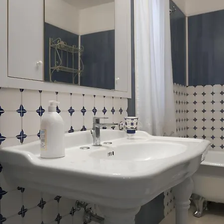 Apartment Maison Capodimonte Naples