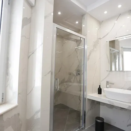 Rida 33 Vomero Holiday home Naples