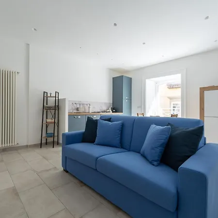 Viky House * Naples