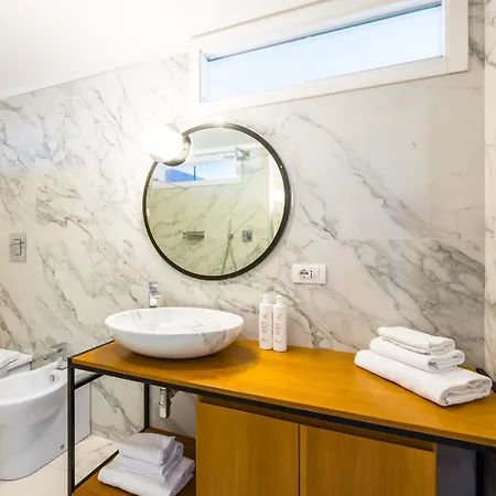 Guest house Piazza Miraglia - By Wonderful Italy *