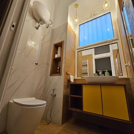 Happy House 3 Apartment *