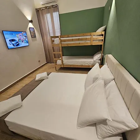 Happy House 3 * Naples