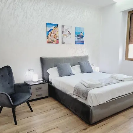 Luxury Style Apartment Naples