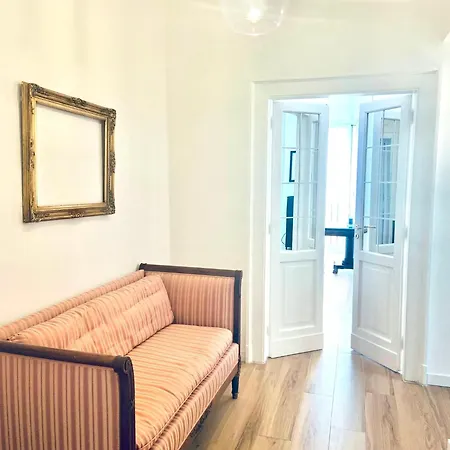 Apartment Cosyapartamentnapoli *