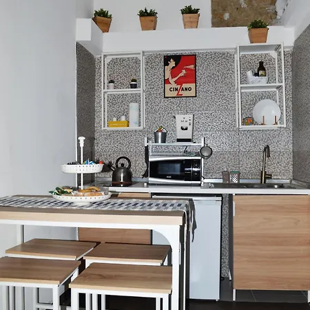 Gianni's Spaccanapoli *
