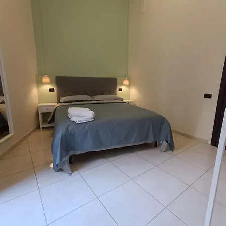Residenza Geri - And Centro Bed & Breakfast