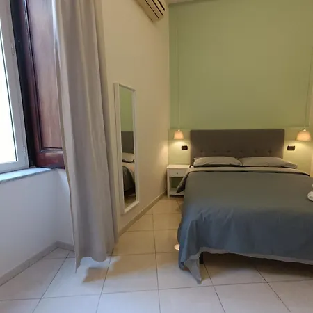 Residenza Geri - And Centro Bed & Breakfast