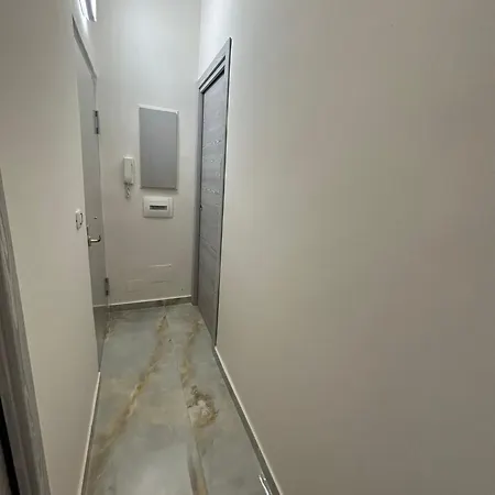 Apartment Valentino House Vico Mattonelle 48 *