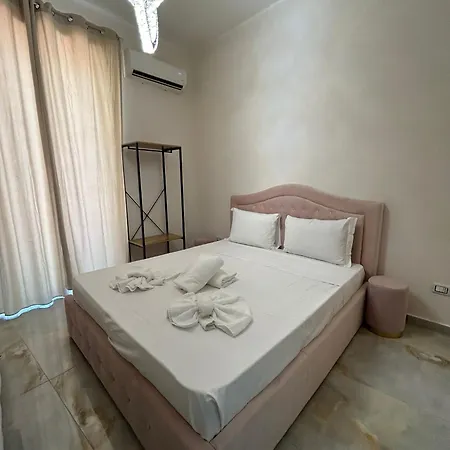 Apartment Valentino House Vico Mattonelle 48
