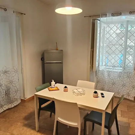 Tre Regine Apartment Naples